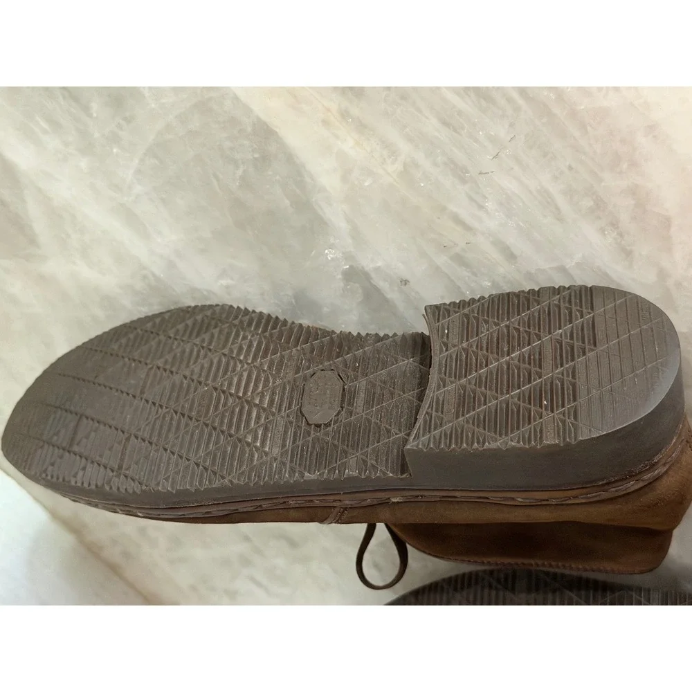 Unbranded step into